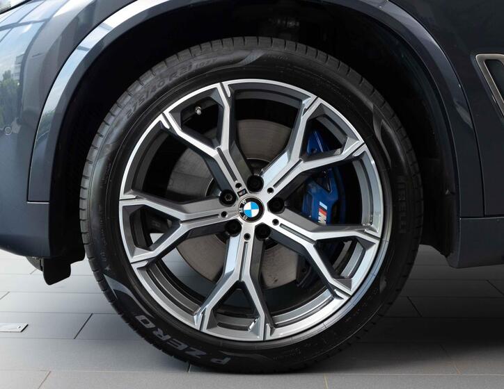 BMW X5 6
