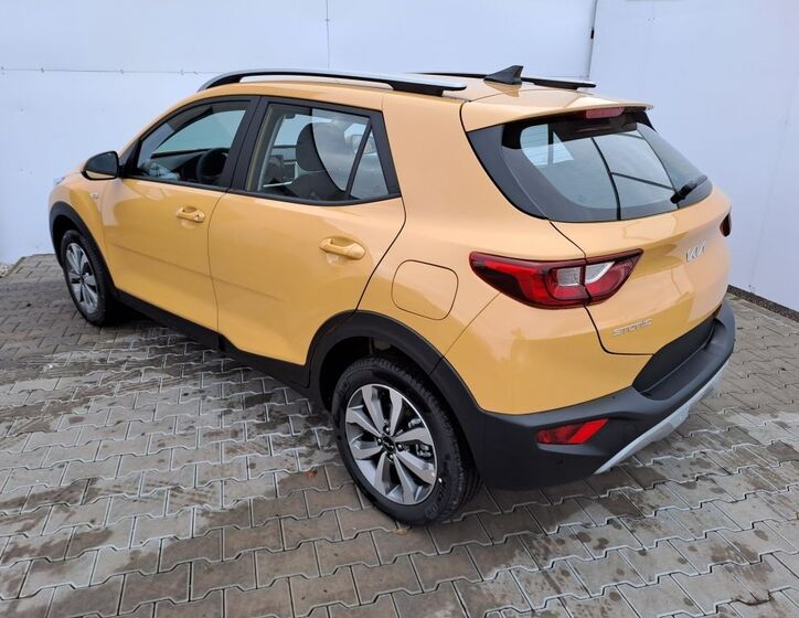 KIA Stonic 6
