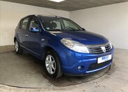 Dacia Sandero 1