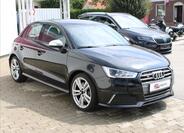 Audi S1 2