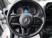 Mercedes-Benz Sprinter 16
