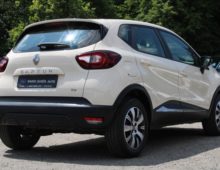 Renault Captur 5