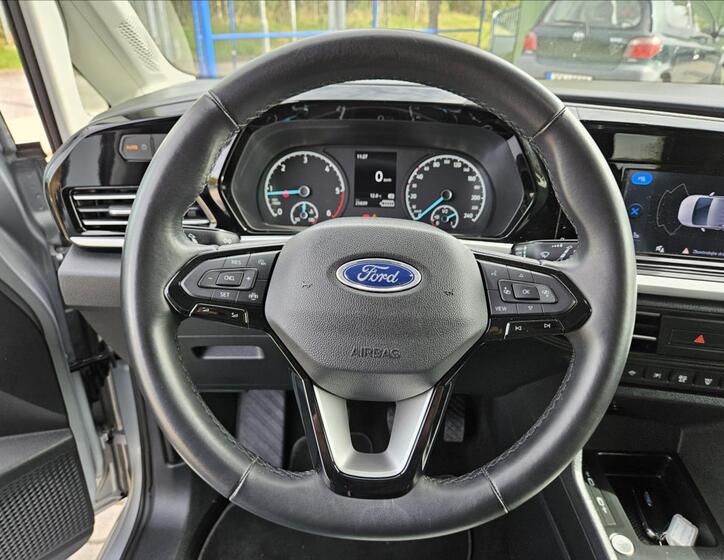Ford Tourneo Connect 17