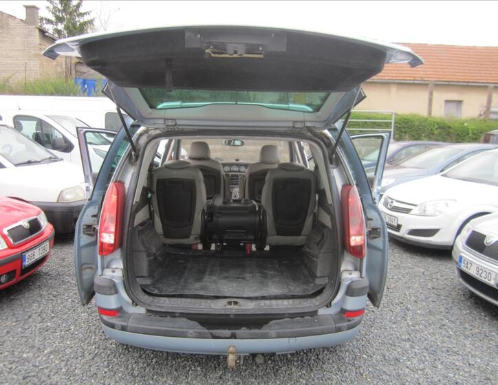 Peugeot 807 29