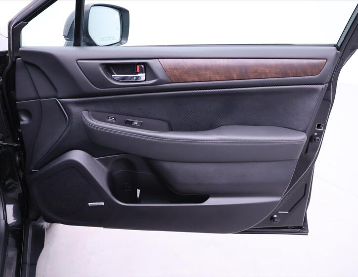 Subaru Outback 13
