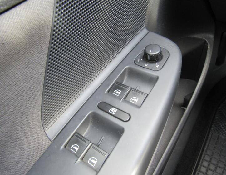 Volkswagen Golf 22