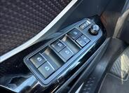 Toyota C-HR 23