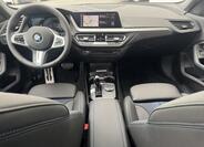 BMW Řada 2 8