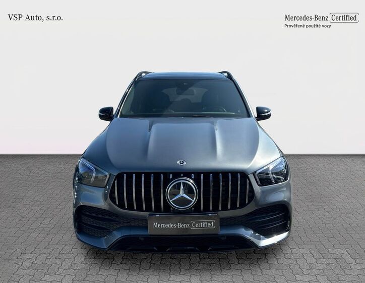 Mercedes-Benz GLE 8