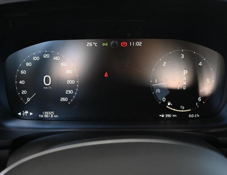 Volvo V90 13