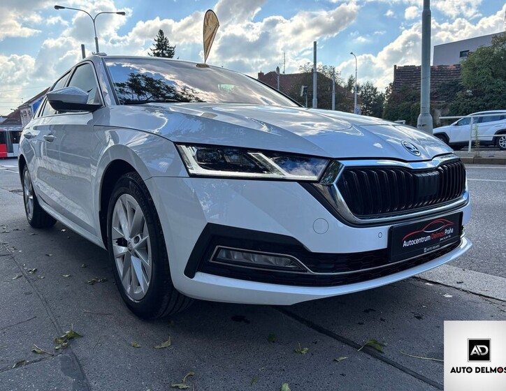 Škoda Octavia 10