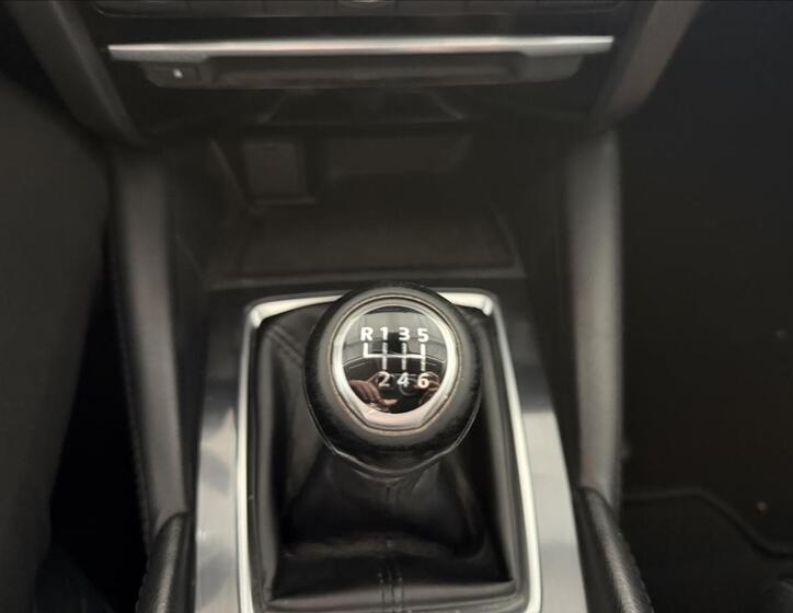 Mazda 6 18