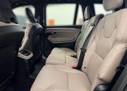Volvo XC90 11