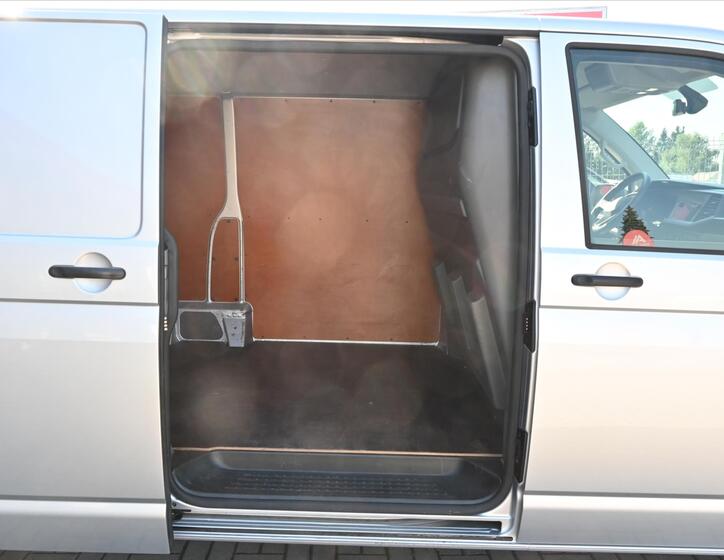 Volkswagen Transporter 24