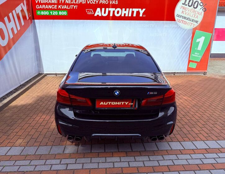 BMW M5 8
