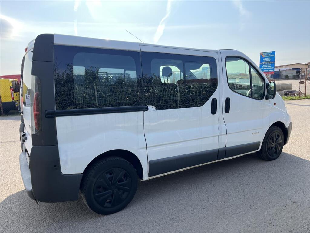 Renault Trafic 5