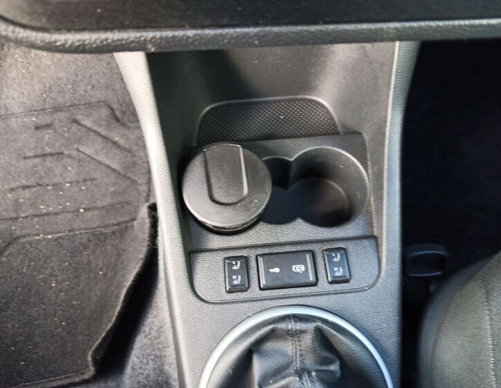 Škoda Fabia 15