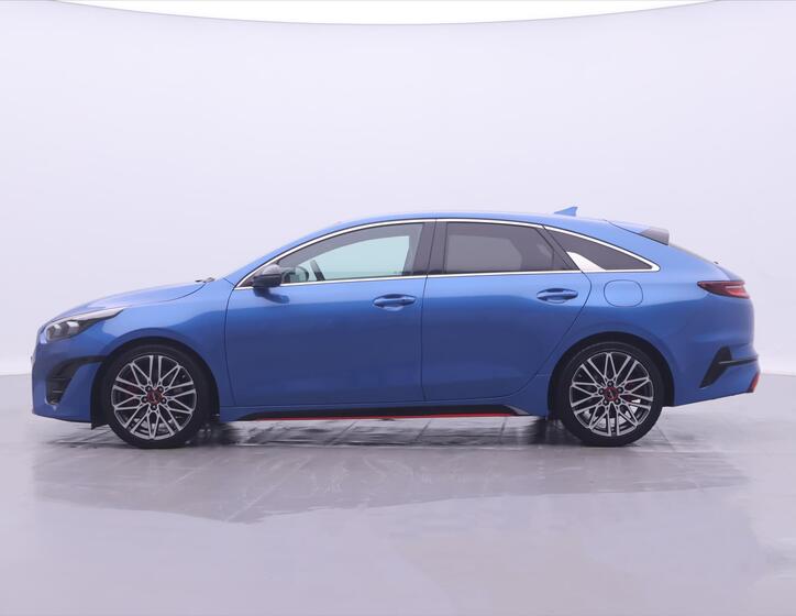 KIA ProCeed 4