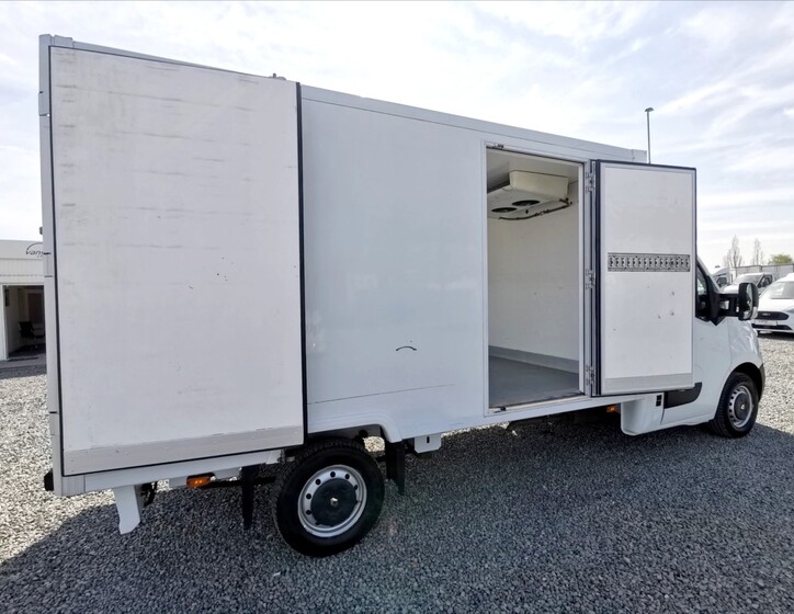 Renault Master 17