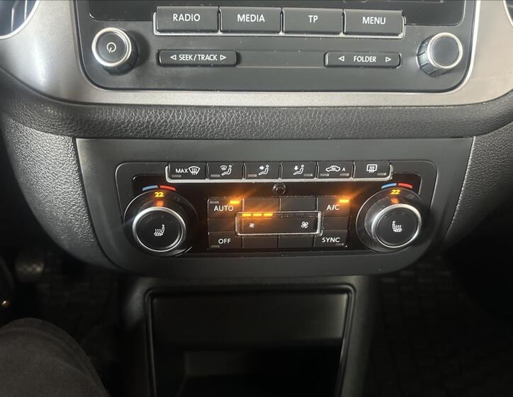 Volkswagen Golf 31