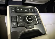 Hyundai Genesis 9
