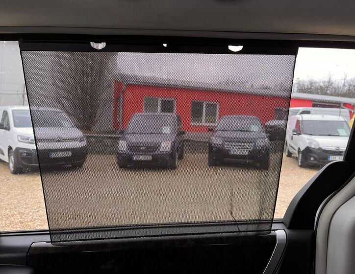 Chrysler Grand Voyager 32