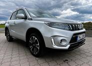 Suzuki Vitara 5