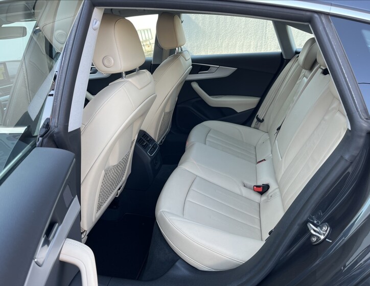 Audi A5 15