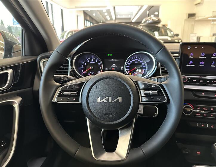 KIA XCeed 11