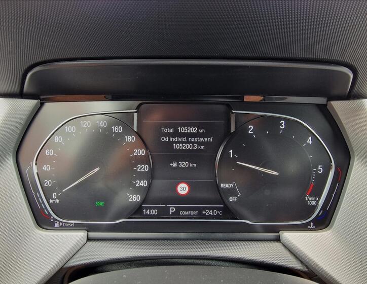BMW Řada 2 22