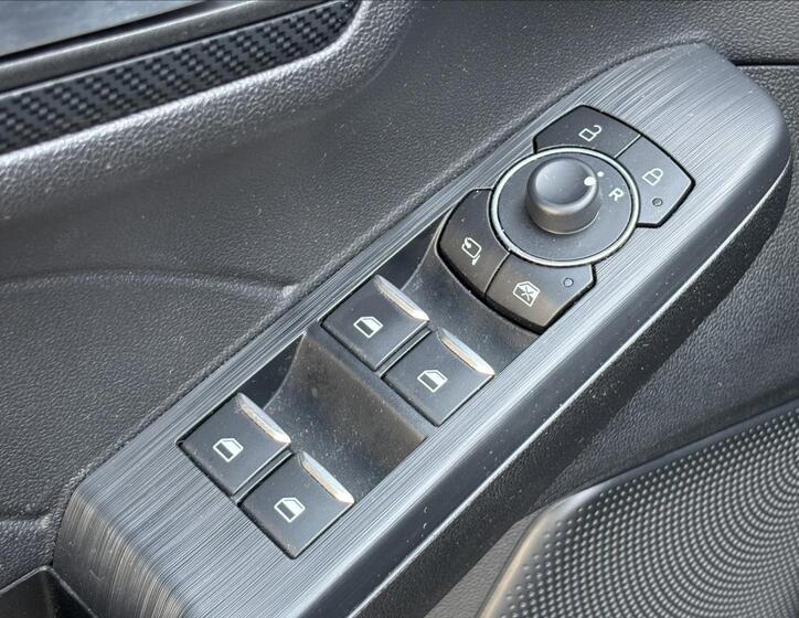 Ford Kuga 22