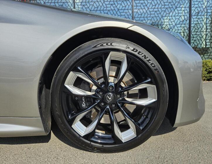 Lexus LC 500 9