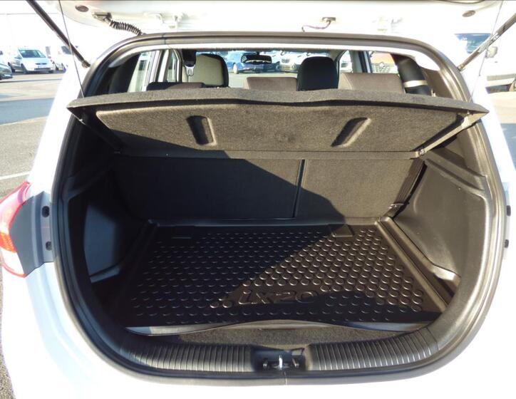 Hyundai ix20 40