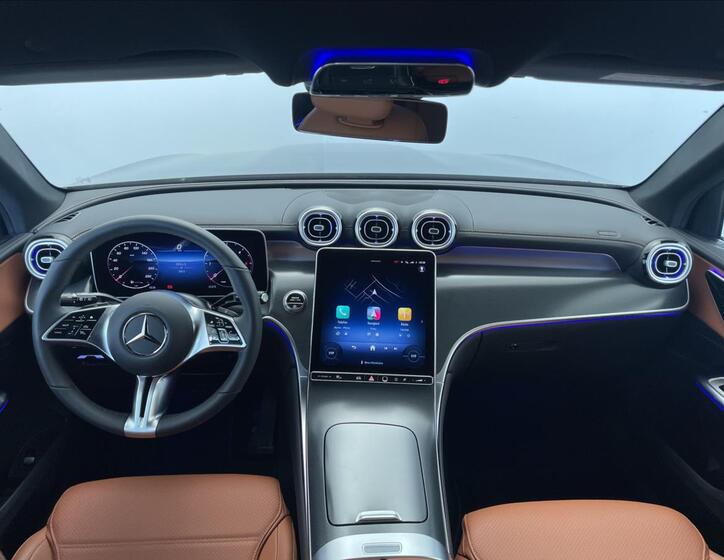 Mercedes-Benz GLC 13