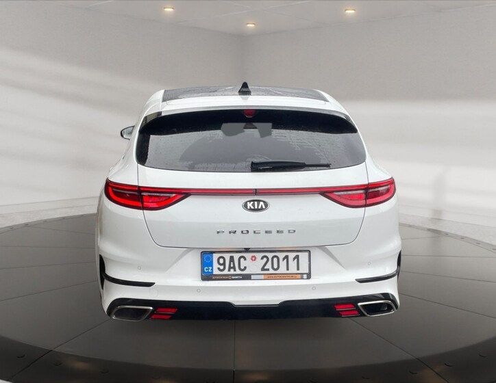 KIA ProCeed 5
