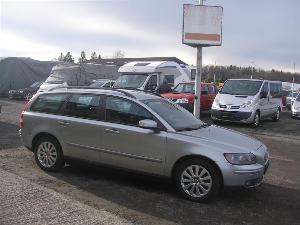 Volvo V50 4