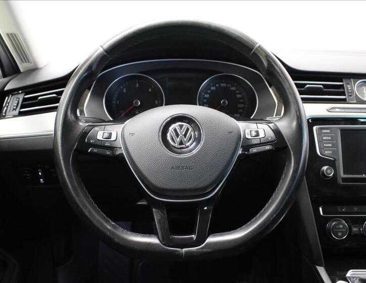 Volkswagen Passat 17