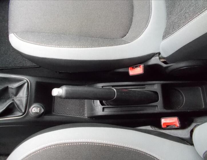 Fiat Grande Punto 23