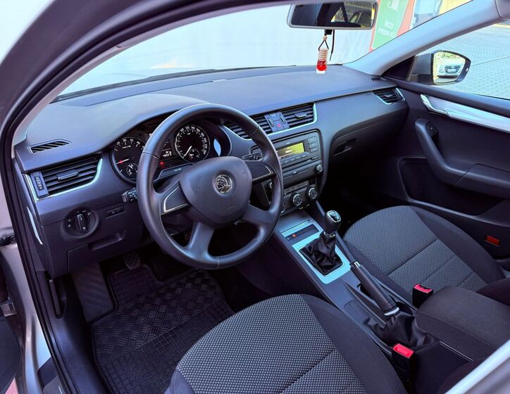 Škoda Octavia 13