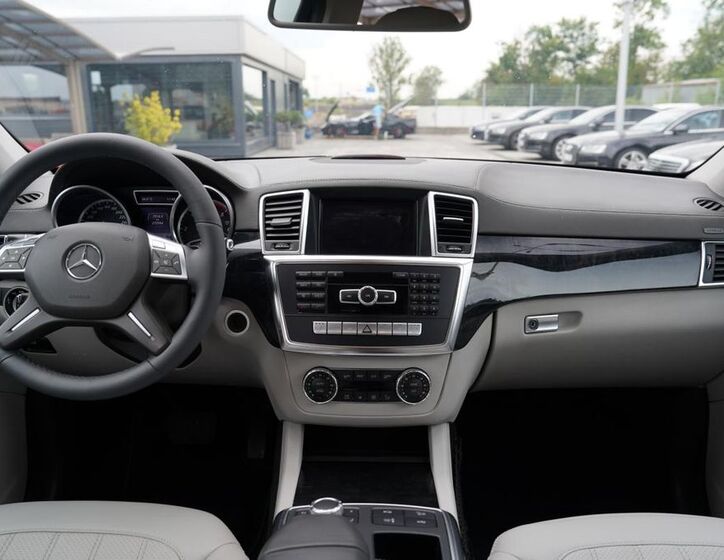 Mercedes-Benz GL 35