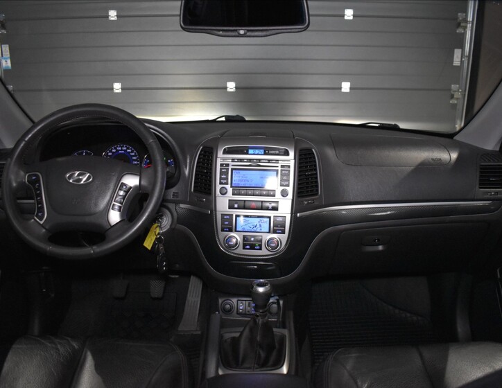 Hyundai Santa Fe 12