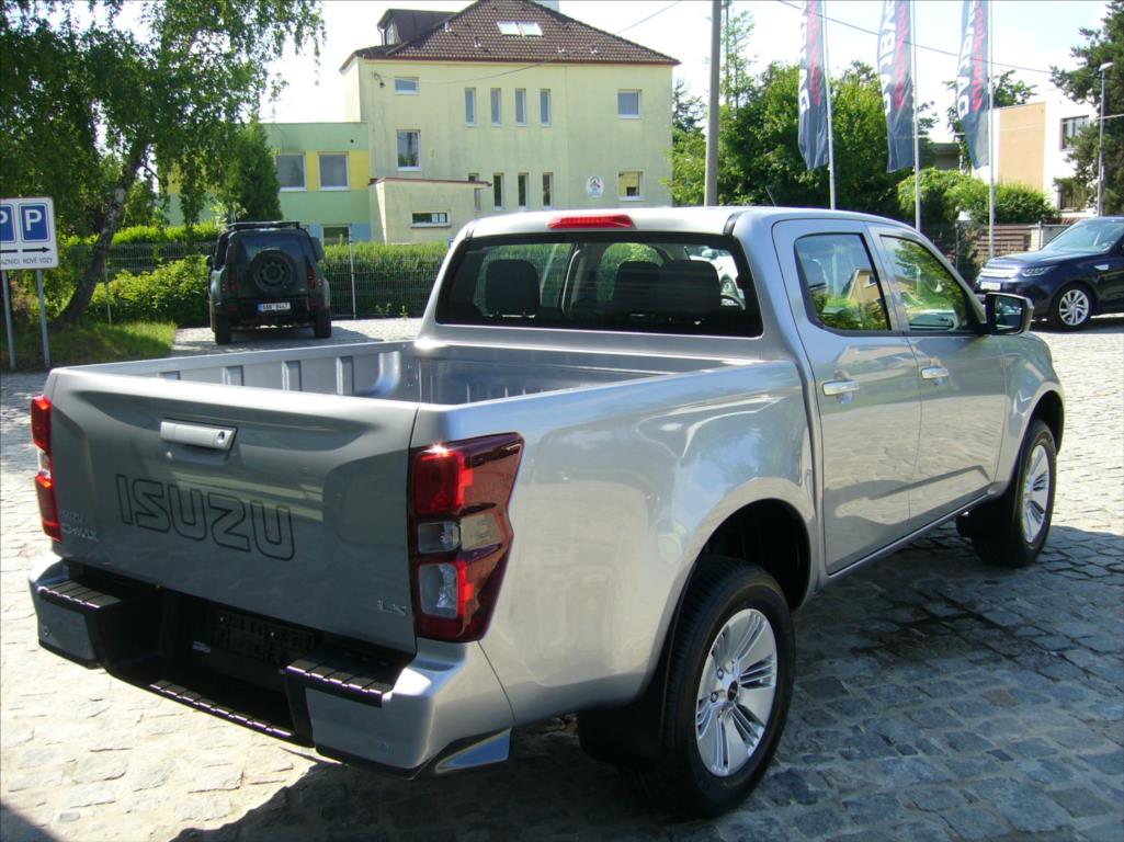 Isuzu D-Max