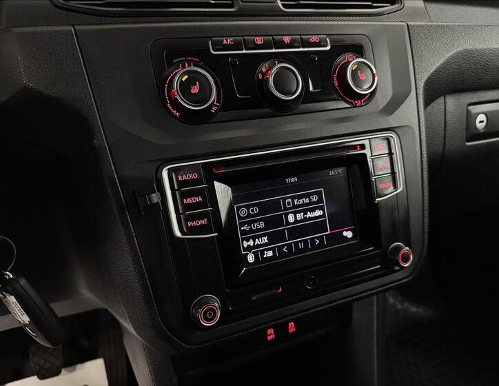 Volkswagen Caddy 23