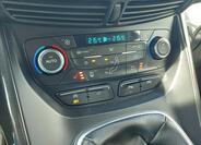 Ford Kuga 37
