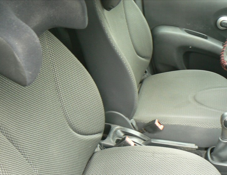 Nissan Micra 15