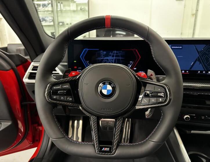 BMW M4 15