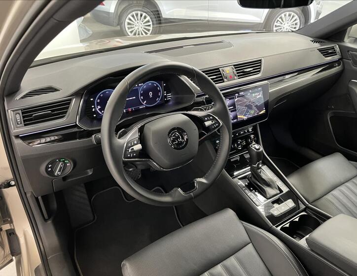Škoda Superb 6