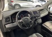 Volkswagen Multivan 6