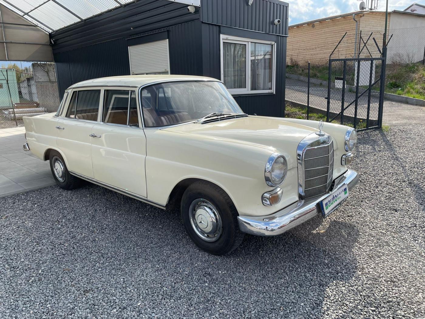 Mercedes-Benz Ostatní
