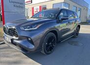 Toyota Highlander 1